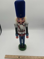 Schiaccianoci soldatino alto