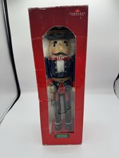 Soldatino schiaccianoci in